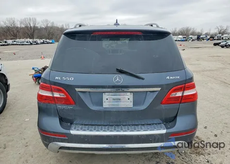 2013 Mercedes-Benz Ml 550 4Matic z USA, uszkodzony, nr VIN 4JGDA7DB5DA149227